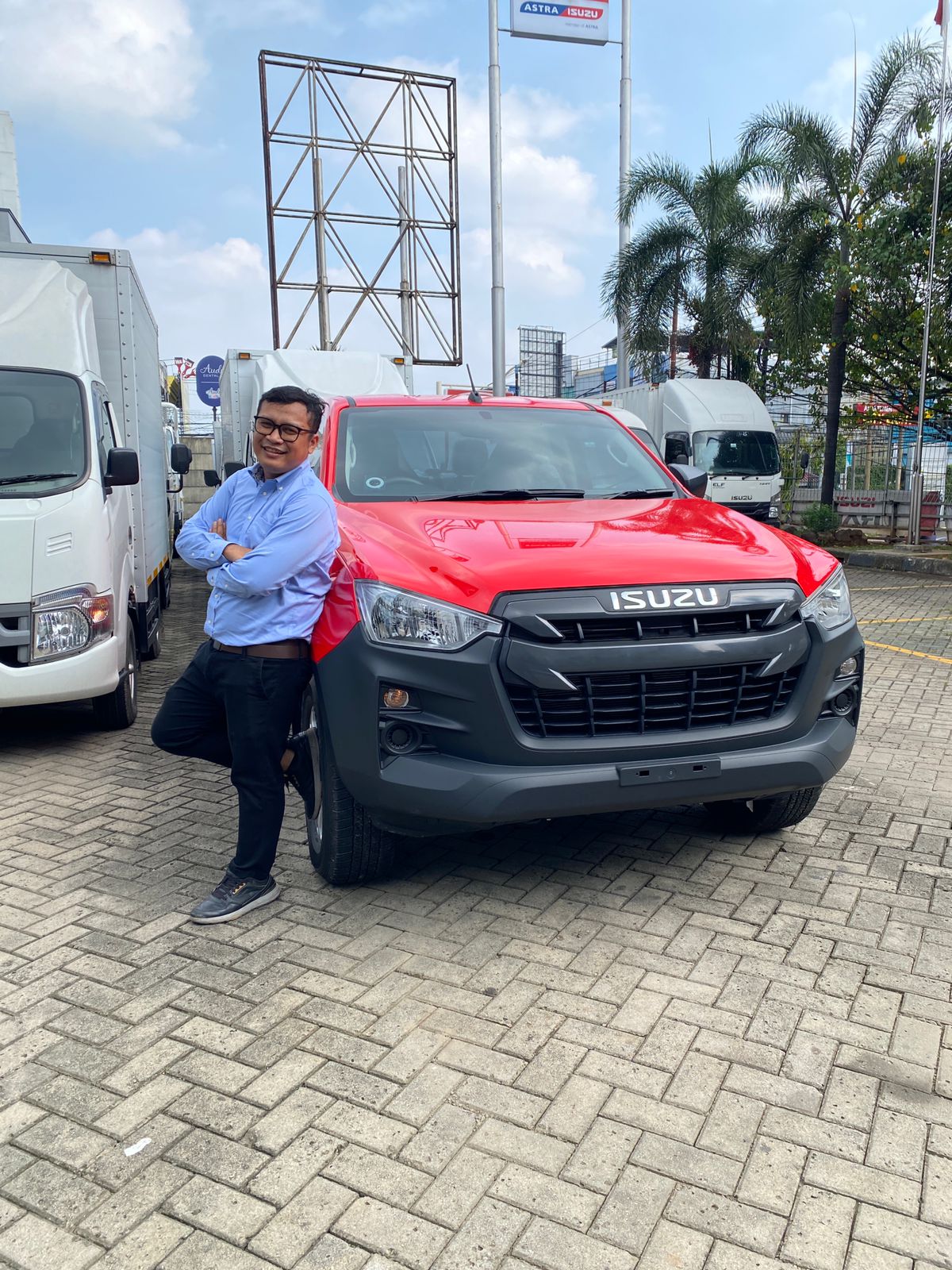Delivery Isuzu